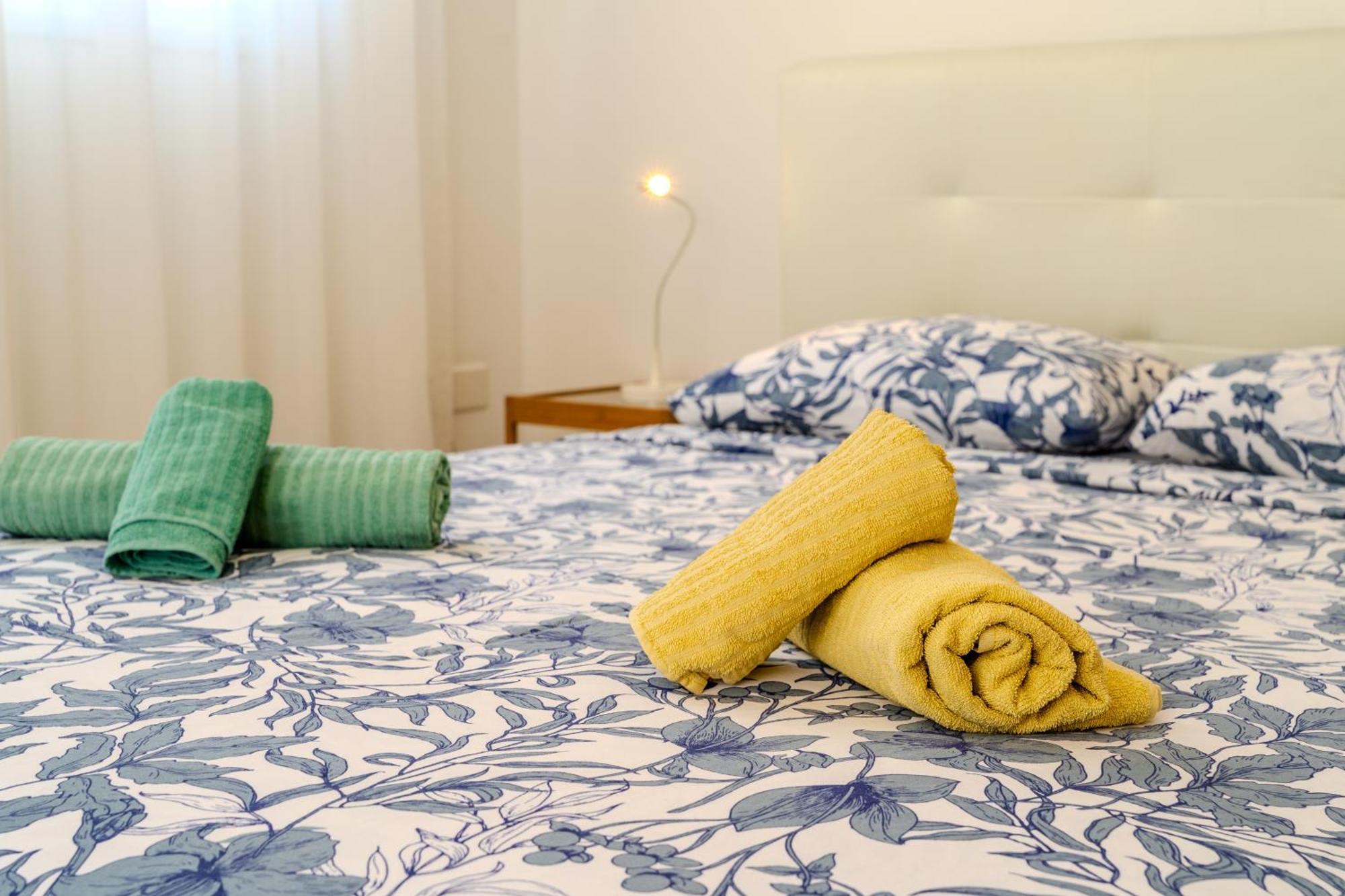 Helios Mackenzie One Bedroom Flat Апартаменти *